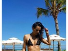 Fernanda Motta exibe barriga chapada em foto de biquíni