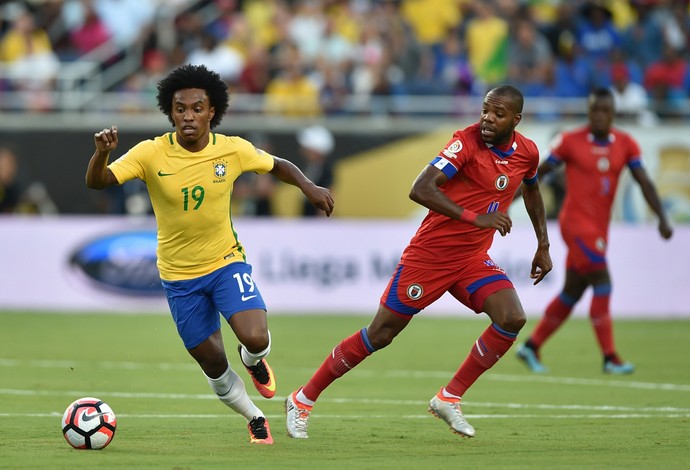 Willian Brasil x Haiti (Foto: AFP)