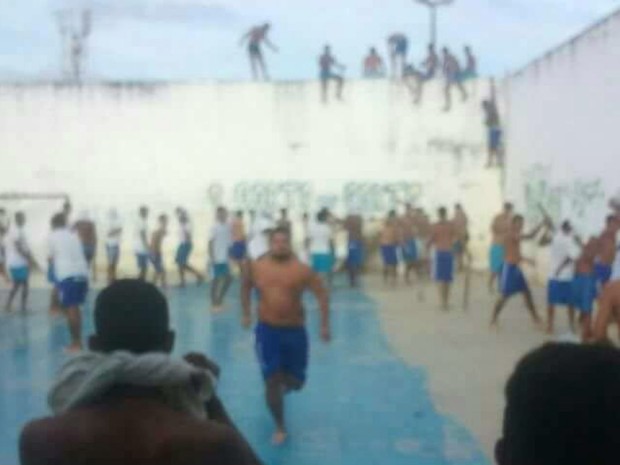 Preso estão soltos e houve invasão de pavilhão, segundo a PM (Foto: Divulgação/PM)