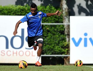 Cicinho, lateral-direito do Santos (Foto: Ivan Storti/Divulgação Santos FC)