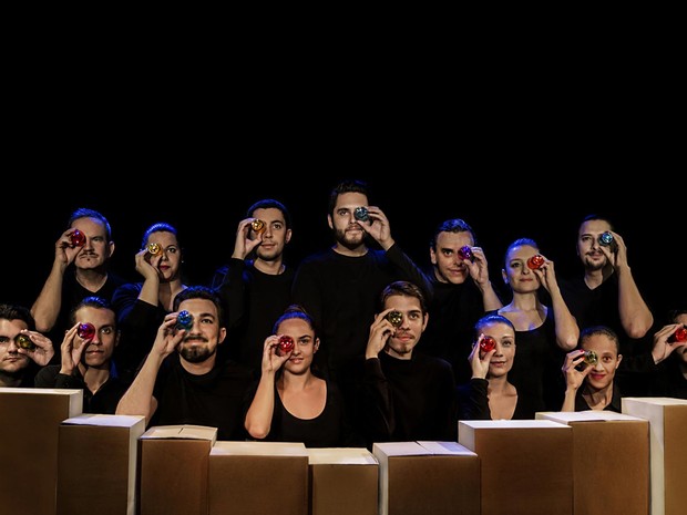 Atores em Um caminho para Sara, atração do festival teatral Cena Contemporânea, em Brasília (Foto: Sartoryi/Cena Contemporânea/Divulgação)