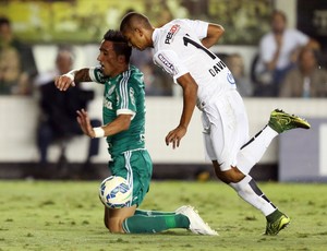 Chefe da arbitragem defende Luiz Flavio e diz que Barrios tropeçou