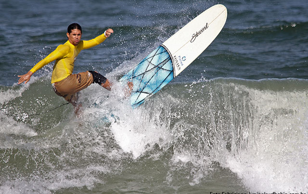 Robson Fraga surfista (Foto: Fabriciano Júnior/Surfbahia)