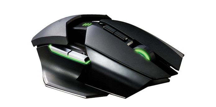 Razer Ouroboros tem sensor com mais de 8 mil dpi (Foto: Divulgação/Razer)