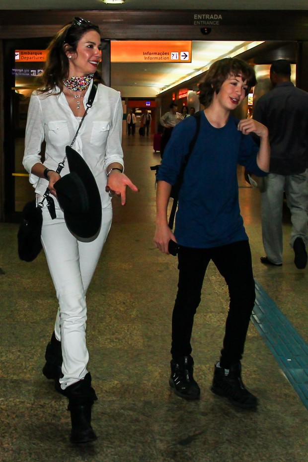 Luciana Gimenez e o filho Lucas Jagger (Foto: Manuela Scarpa e Marcos Ribas/Photo Rio News)
