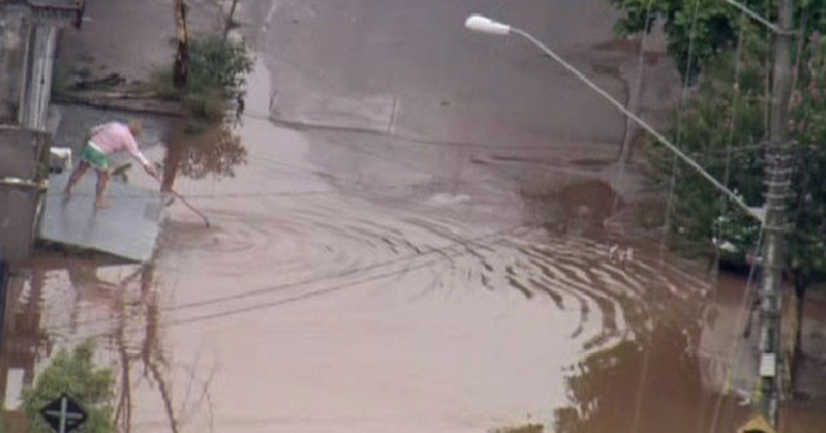 G1 Chuva causa alagamentos na Grande SP notícias em São Paulo