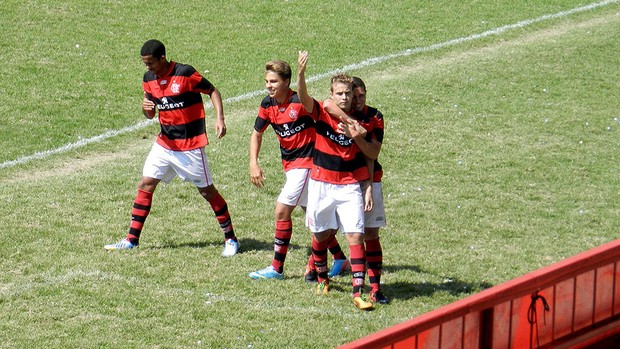 thomas flamengo sub-20 taça rio (Foto: Raphael Bózeo)