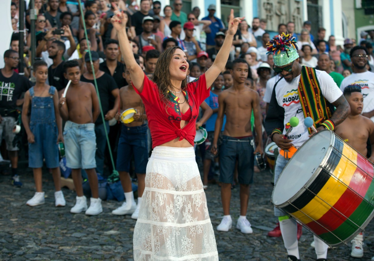 Claudia Leitte lança “Saudade” (Foto: Divulgação/ Osmar Gamma) Claudia Leitte lança “Saudade” (Foto: Divulgação/ Osmar Gamma)