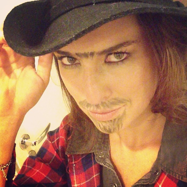 Fernanda Paes Leme de caipira (Foto: Instagram/ Reprodução) Fernanda Paes Leme de caipira (Foto: Instagram/ Reprodução)