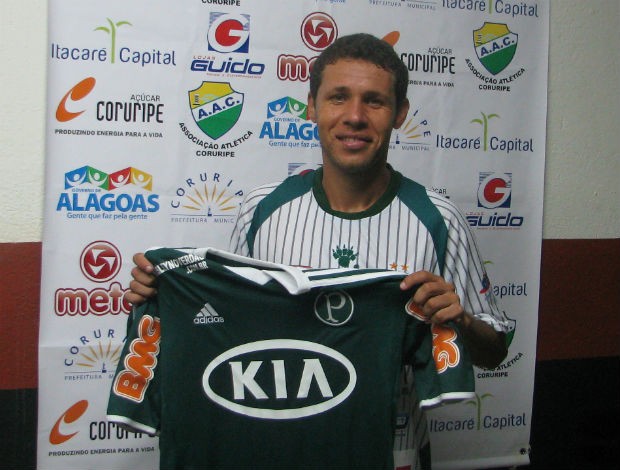 Cleiton Coruripe Palmeiras (Foto: Rafaela Gonçalves / globoesporte.com)