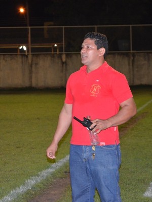 Serginho Gois, treinador do Náutico-rr (Foto: Rodrigo Litaif)