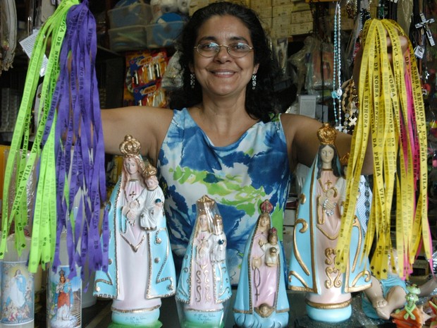 G1 Festa da Penha tem local exclusivo para artesanato religioso em 2014 notícias em Festa da Adesivo Impressão Digital ~ G1 Festa da Penha tem local exclusivo para artesanato religioso em 2014 notícias em Festa da