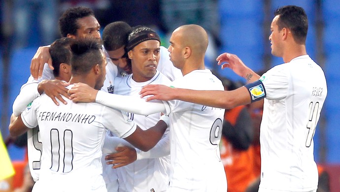 Ronaldinho Gaúcho jogo Atlético-MG contra Guangzhou Evergrande (Foto: Reuters)