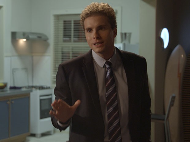 Vini bem que tenta explicar... (Foto: TV Globo) Vini bem que tenta explicar... (Foto: TV Globo)