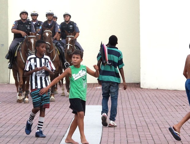 torcida Engenhão jogo Vasco x Flamengo (Foto: Janir Júnior)
