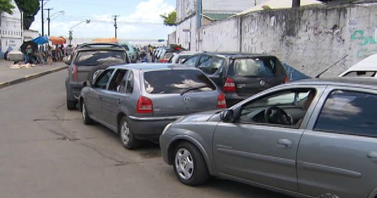 G1 Espera para embarque de veículos no ferry chega a 2 horas nesta