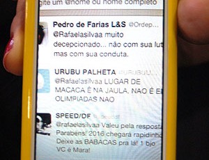 celular mensagens Rafaela Silva judô (Foto: Ary Cunha / Ag. O Globo) celular mensagens Rafaela Silva judô (Foto: Ary Cunha / Ag. O Globo)