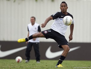 Jorge Henrique treina no Corinthians (Foto: Daniel Augusto Jr. / Ag. Corinthians) Jorge Henrique treina no Corinthians (Foto: Daniel Augusto Jr. / Ag. Corinthians)