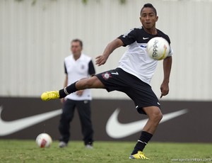 Jorge Henrique treina no Corinthians (Foto: Daniel Augusto Jr. / Ag. Corinthians)