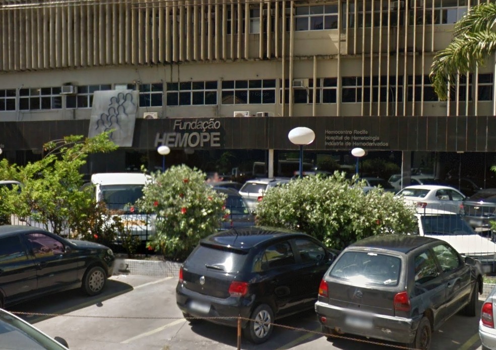 Funcionários do Hemope tinham paralisado as atividades desde a quarta-feira (3) (Foto: Reprodução/Google Street View)