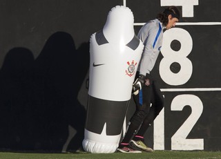 Grêmio tem sondagens por Marcelo Grohe e estuda retorno de Cássio
