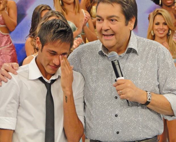 Fausto e Neymar (Foto: Domingão do Faustão / TV Globo)