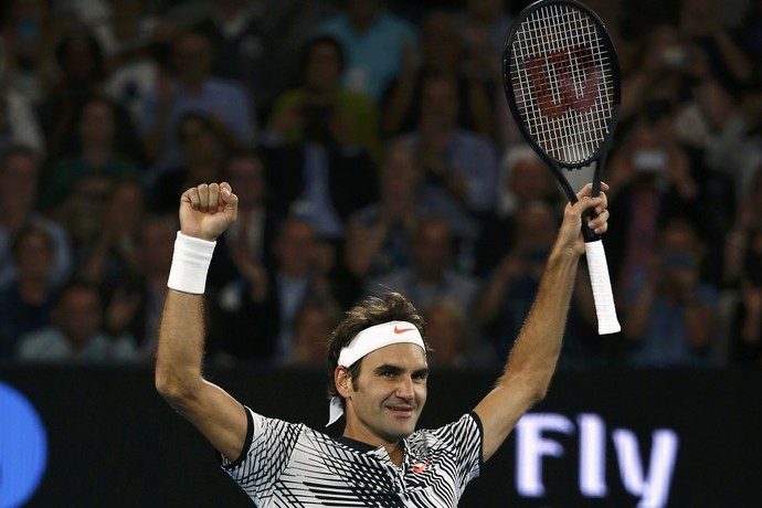 Roger Federer comemora vitória sobre Misha Zverev pelo Aberto da Austrália (Foto:  REUTERS/Thomas Peter TPX IMAGES OF THE DAY)