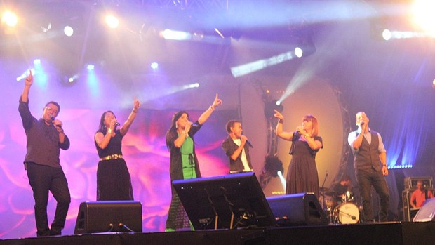 Diversos nomes da música gospel se apresentaram para o público  (Foto: Ana Graziela Maia/G1 AM)