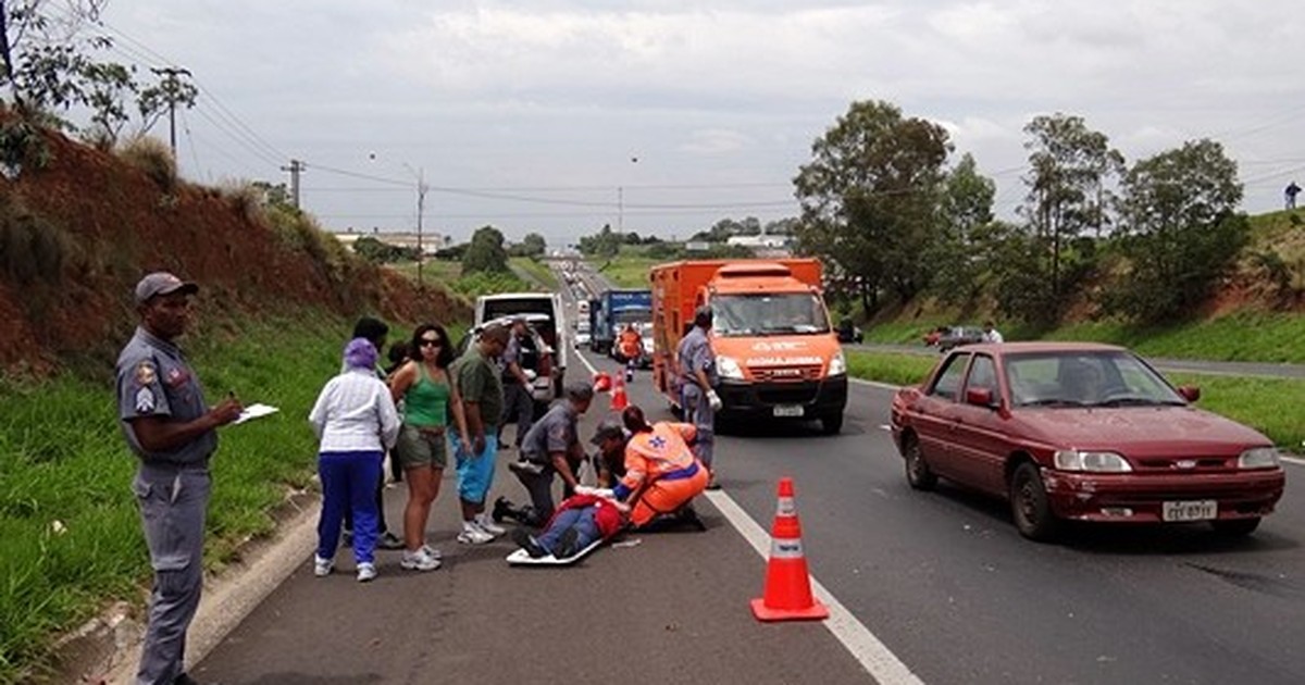 G1 Acidente Entre Veículos Deixa Quatro Feridos Em Rodovia De São Carlos Sp Notícias Em São