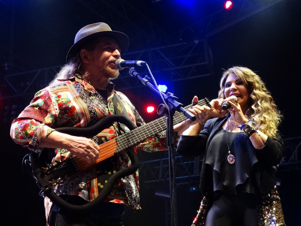 Geraldo Azevedo e Elba Ramalho no Festival de Inverno de Garanhuns (Foto: Jael Soares/ G1) Geraldo Azevedo e Elba Ramalho no Festival de Inverno de Garanhuns (Foto: Jael Soares/ G1)