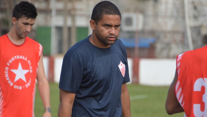 Ney Gaúcho, técnico do Rio Branco-AC (Foto: Murilo Lima)