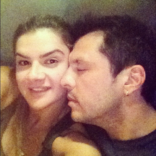 Mirella Santos posta foto romântica com Ceará a caminho de Miami (Foto: Instagram)