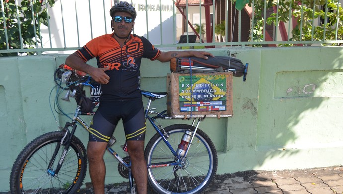 Claudio Rodrigues; aventureiro;bicicleta;roraima (Foto: Bruno Willemon) Claudio Rodrigues; aventureiro;bicicleta;roraima (Foto: Bruno Willemon)