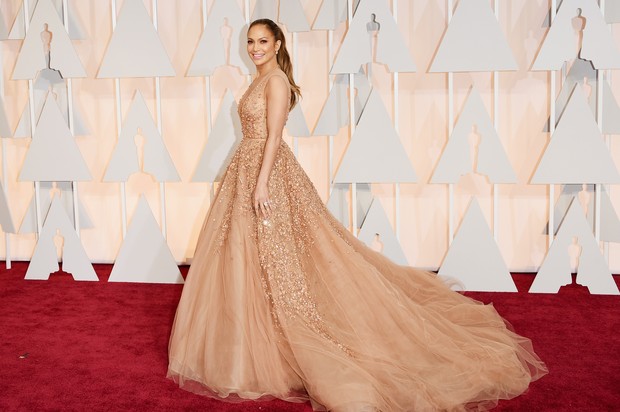 Jennifer Lopez no Oscar 2015 (Foto: AFP)
