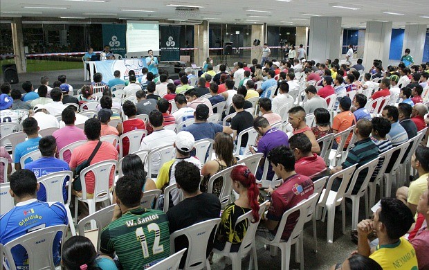 Congresso Técnico ocorreu na noite desta segunda-feira (2), em Manaus (Foto: Katiúscia Monteiro/ Rede Amazônica)
