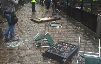 BLOG: Torcedores brigam e causam confusão antes de Manchester City x Sevilla