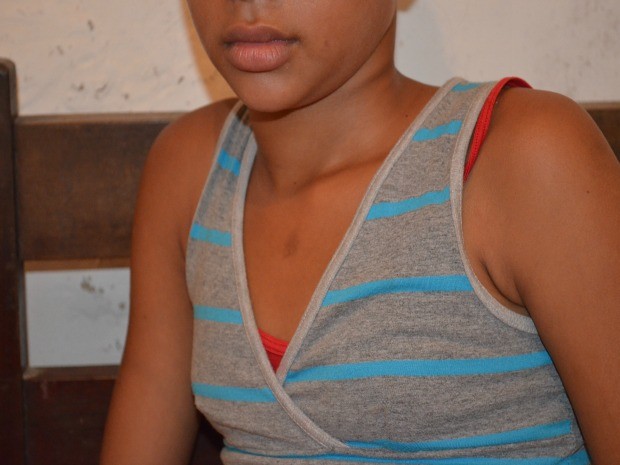 Menina de 11 anos conta que pastor a atacou durante carona para a escola (Foto: Eliete Marques/G1)