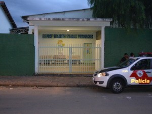 Escola de Santa Bárbara onde professor agrediu alunos em Santa Bárbara (Foto: Thomaz Fernandes/G1)