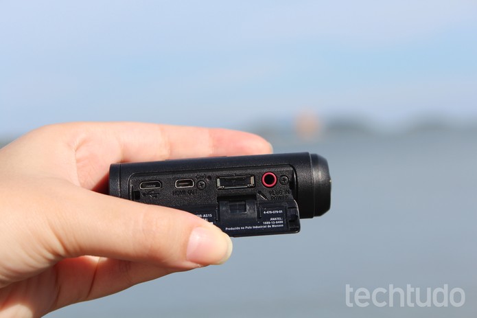 Sony Action Cam HDR-AS15 (Foto: Anna Kellen/TechTudo) Sony Action Cam HDR-AS15 (Foto: Anna Kellen/TechTudo)