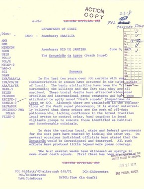 Relatório informa sobre atividades do Esquadrão da Morte, grupos formados por policiais fora de serviço suspeito de assassinatos no Rio (Foto: Reprodução/Department of State/Comissão da Verdade)