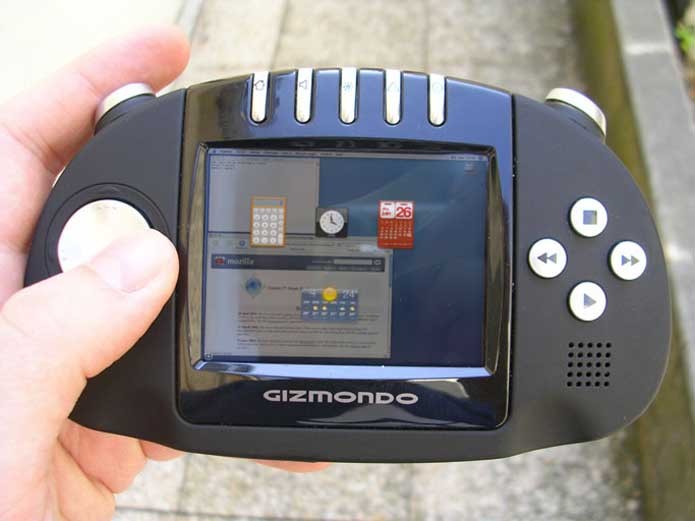 Gizmondo tinha GPS e câmera, mas não colou (Foto: Reprodução/Snipview)