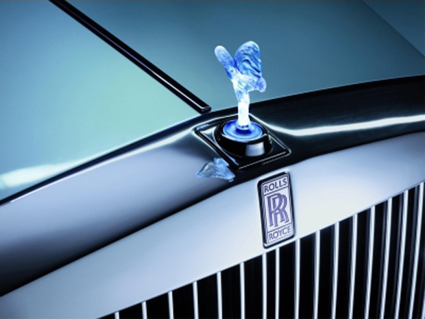 Teaser Rolls-Royce 102EX (Foto: Divulgação)