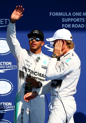 Lewis Hamilton e Nico Rosberg após treino classificatório para o GP da Bélgica (Foto: Getty Images)
