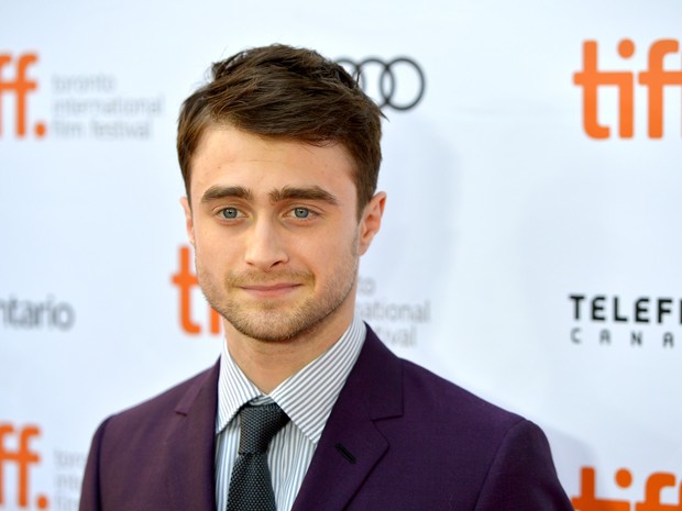 Daniel Radcliffe em première de filme durante o festival de cinema de Toronto, no Canadá (Foto: Alberto E. Rodriguez/ Getty Images/ AFP)