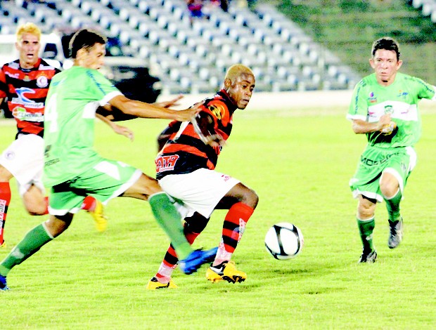 Campinense x Nacional de Patos; Campeonato Paraibano (Foto: Magnus Menezes / Jornal da Paraíba)