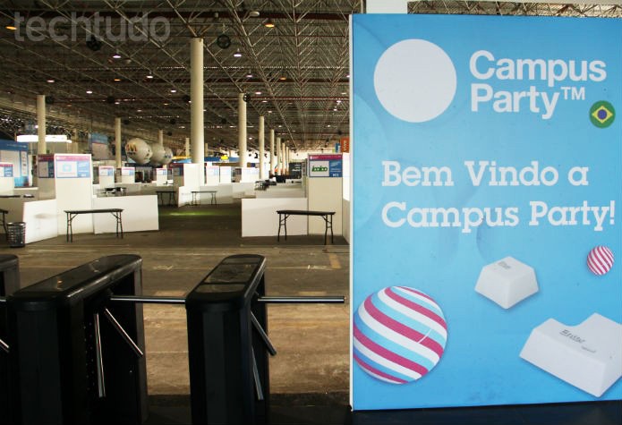 Ainda não tem ninguém entrando, mas a Campus Party espera mais de 160 mil visitantes (Foto: Renato Bazan/TechTudo) Ainda não tem ninguém entrando, mas a Campus Party espera mais de 160 mil visitantes (Foto: Renato Bazan/TechTudo)