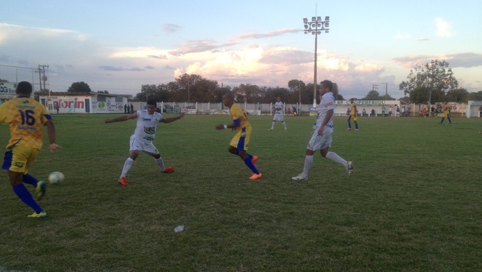 Gurupi é eliminado do Tocantinense pelo Interporto (Foto: Camila Rodrigues/GloboEsporte.com)
