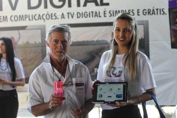 TV Anhanguera movimentou a maior feira coberta de Rio Verde com ação de TV Digital. (Foto: TV Anhanguera)