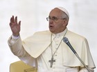 Papa pede que vírus do ebola seja contido e elogia médicos 'heróis' 