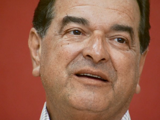 Carlos Alberto Pereira Dias (DEM) estava afastado da Prefeitura de Machado para cuidar da saúde (Foto: Reprodução EPTV) Carlos Alberto Pereira Dias (DEM) estava afastado da Prefeitura de Machado para cuidar da saúde (Foto: Reprodução EPTV)